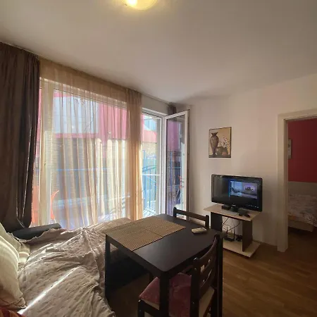 Apartament Violet Garden 2 Veranda Sunny Beach