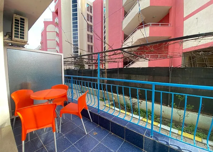 Violet Garden 2 Veranda *