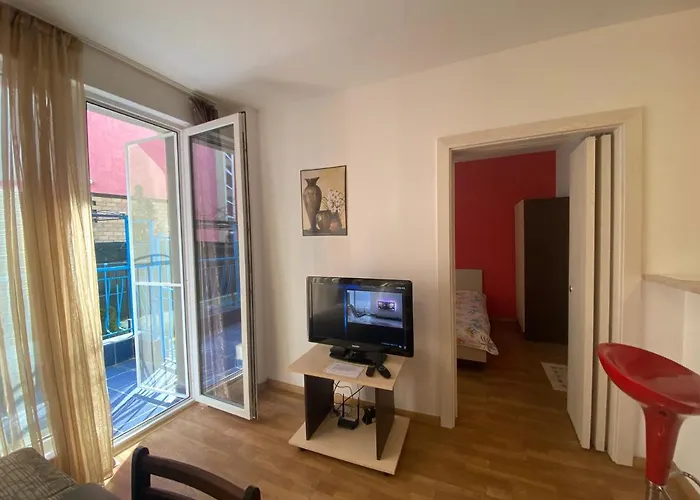 Violet Garden 2 Veranda Slantchev Briag