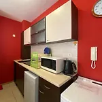 Violet Garden 2 Veranda Apartamento