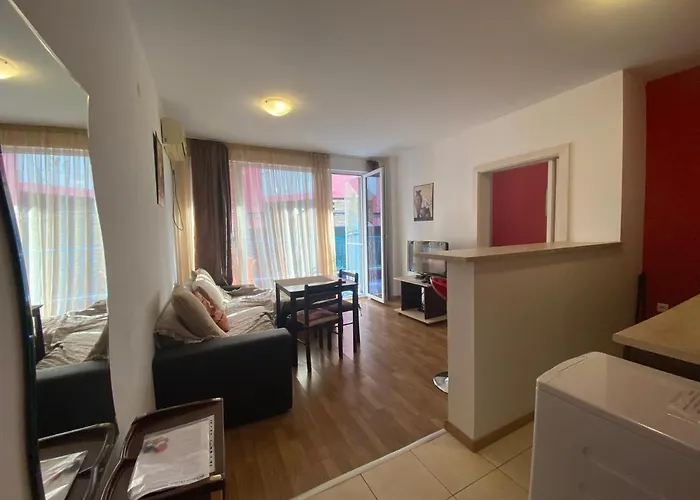 Violet Garden 2 Veranda * Slantschew brjag