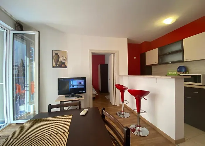 Violet Garden 2 Veranda * Слънчев бряг